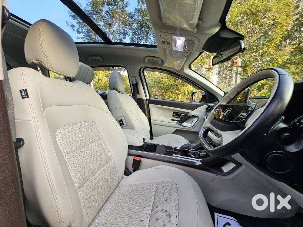 Tata Safari Accomplished Plus 6 Str Dual Tone, 2024, Diesel