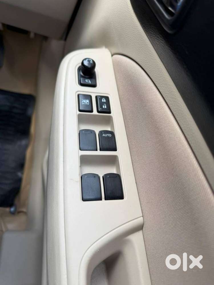 Maruti Suzuki Dzire Vxi Ags, 2020, Petrol