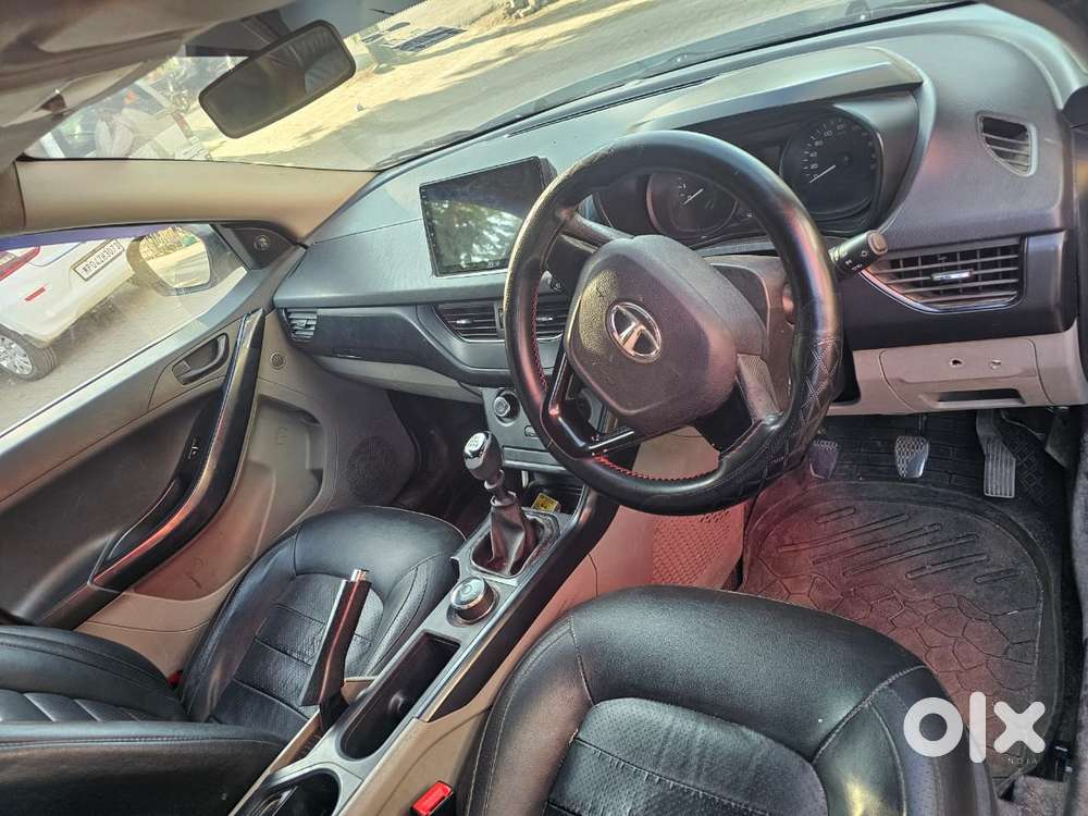 Tata Nexon 1.2 Revotron Xm, 2017, Diesel