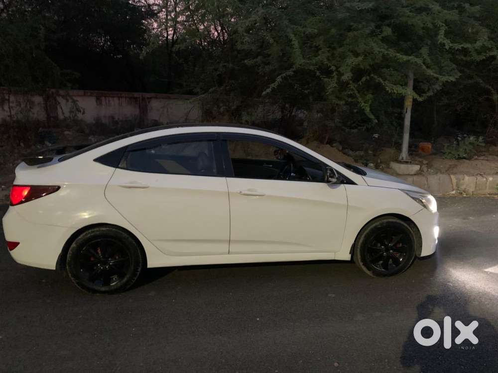Hyundai Car Manual 2016