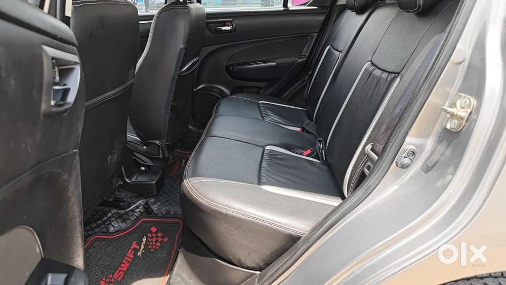 Maruti Suzuki Swift Vxi + Manual, 2017, Petrol