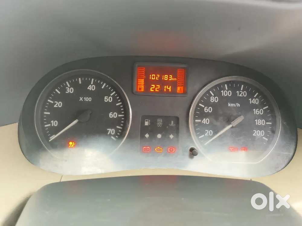 Nissan Terrano 2014 Diesel 102584 Km Driven