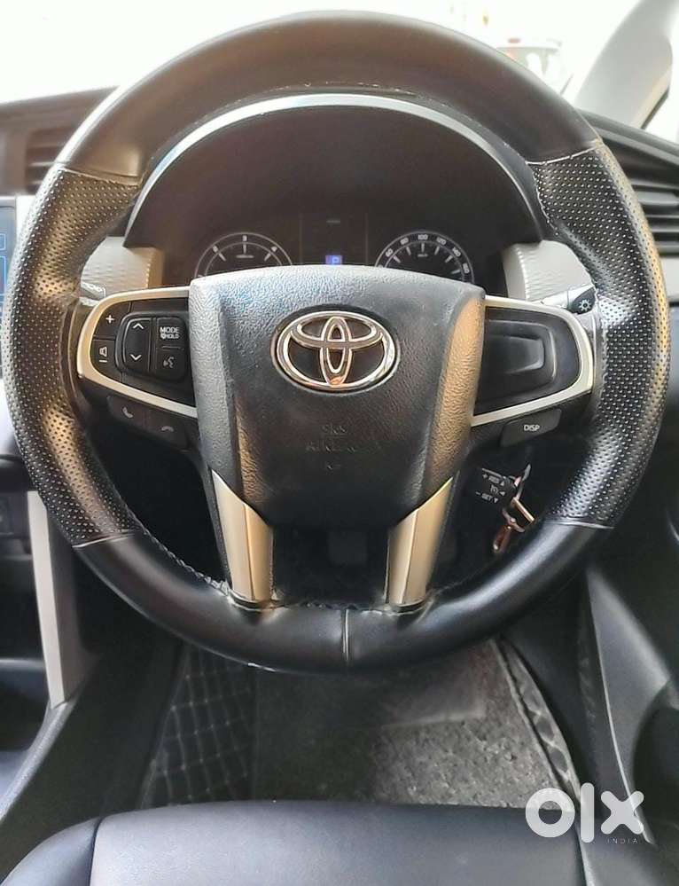 Toyota Innova Crysta 2.8 Gx At 8s, 2019, Diesel