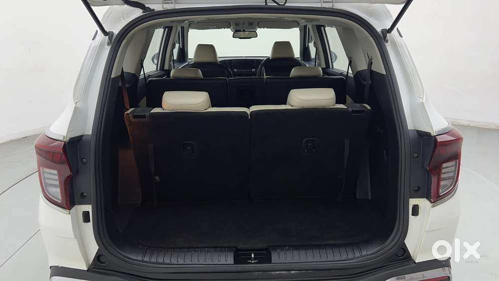 Kia Carens 1.4 Luxury Plus Dct 7 Str, 2022, Petrol
