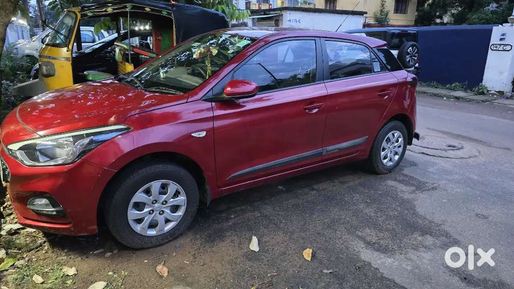 Hyundai I20, Magna, Manual, Petrol,  Cherry Red, Excellent Condition