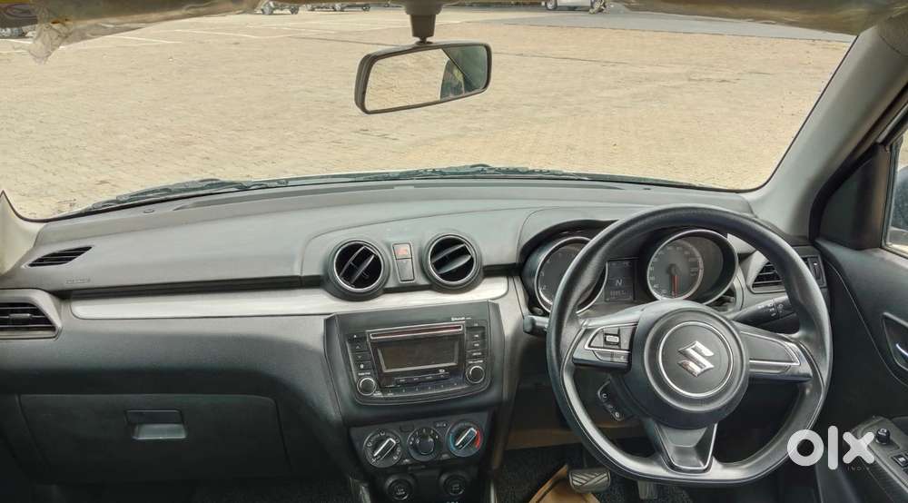 Maruti Suzuki Swift Amt Vxi, 2020, Petrol