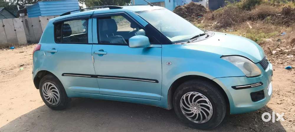 Maruti Suzuki Swift 2007 Petrol 130000 Km Driven