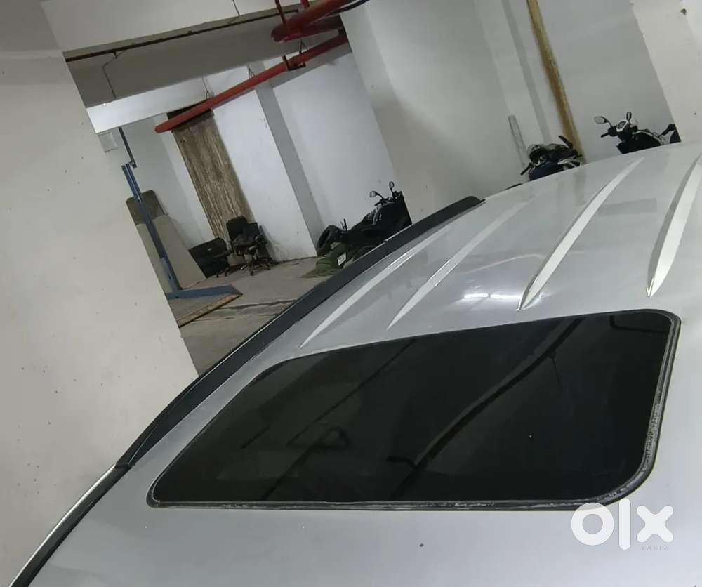 Mahindra Xuv500 W10 Automatic