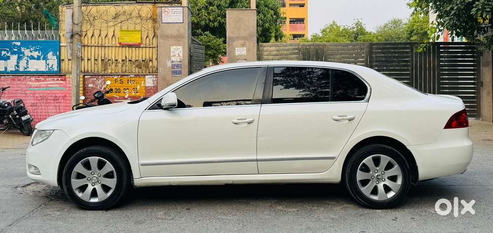 Skoda Superb 1.8 Ambition Tsi Mt, 2013, Petrol