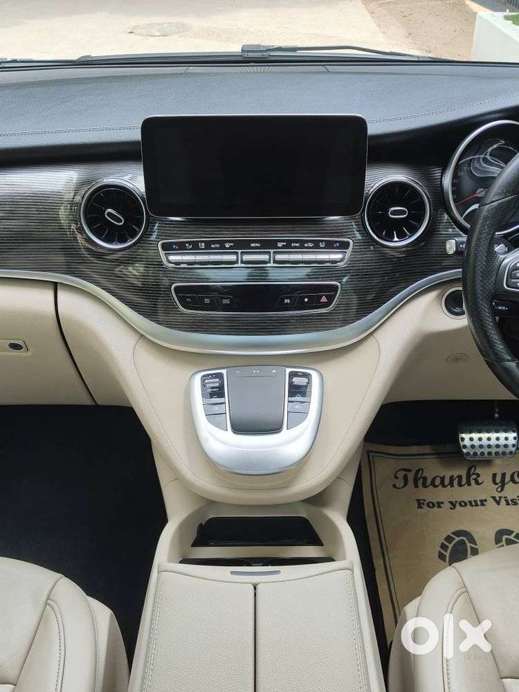 Mercedes-benz V-class 2.1 220 Expression Diesel At, 2020, Diesel