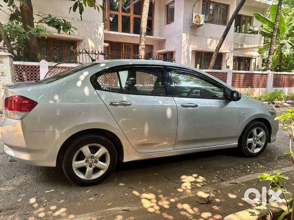 Honda City At 2011
