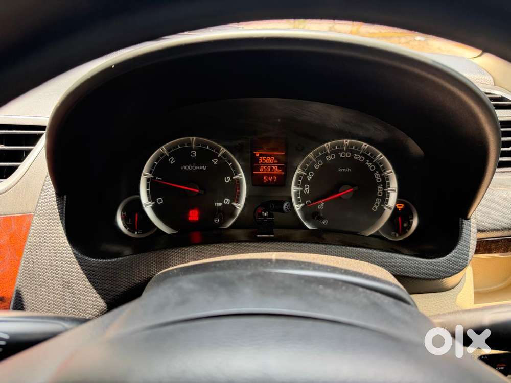 Maruti Suzuki Swift Dzire Vdi, 2012, Diesel