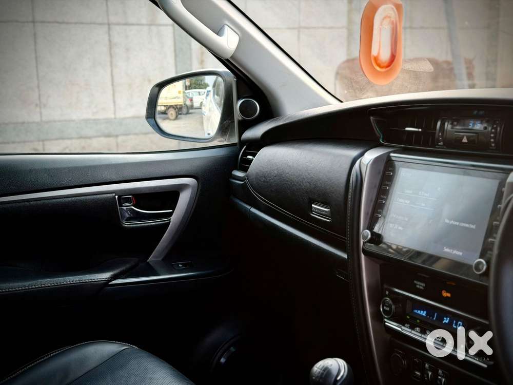 Toyota Fortuner 4x2 Mt 2.8 Diesel, 2021, Diesel