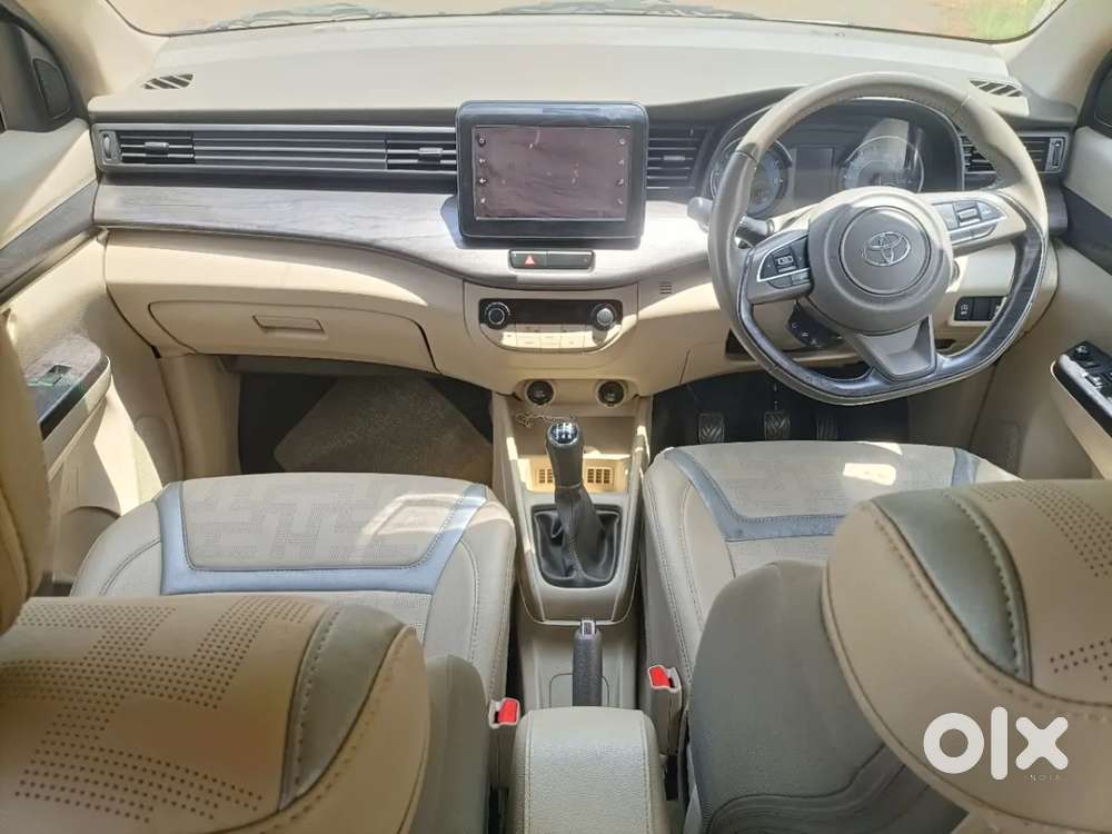 Toyota Rumion V Mt, 2024, Petrol