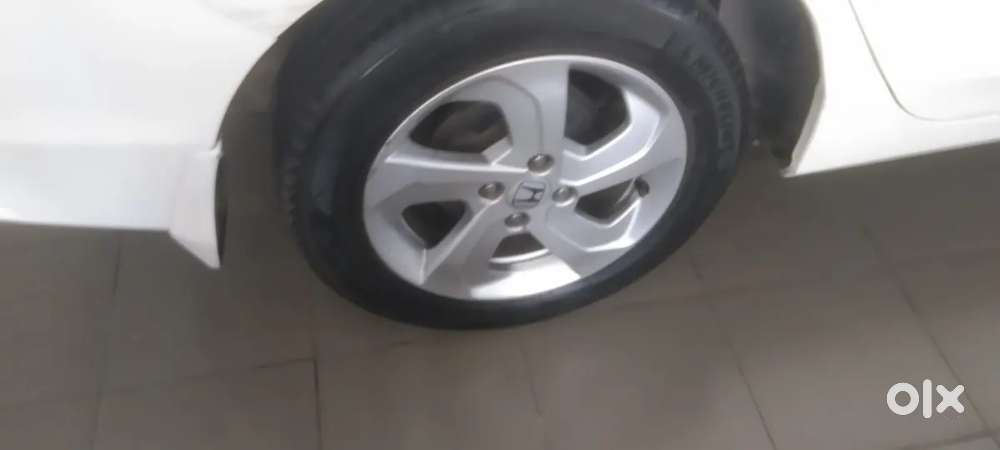 Honda City 1.5 V 4th Gen I-vtec Mt, 2014, Petrol