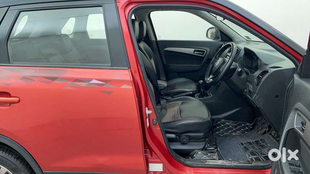 Maruti Suzuki Vitara Brezza Zdi+ Dual Tone Mt, 2016, Diesel
