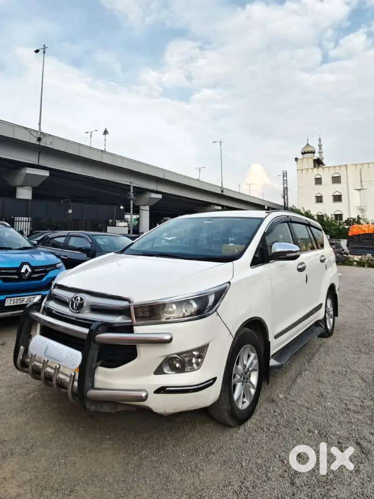 Toyota Innova Crysta 2017 Diesel Manual