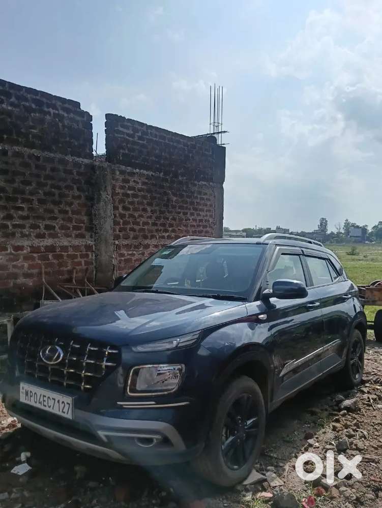 Hyundai Venue S Petrol 2022