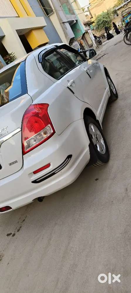Maruti Suzuki Dzire 2010-11 Diesel 160000 Geniune