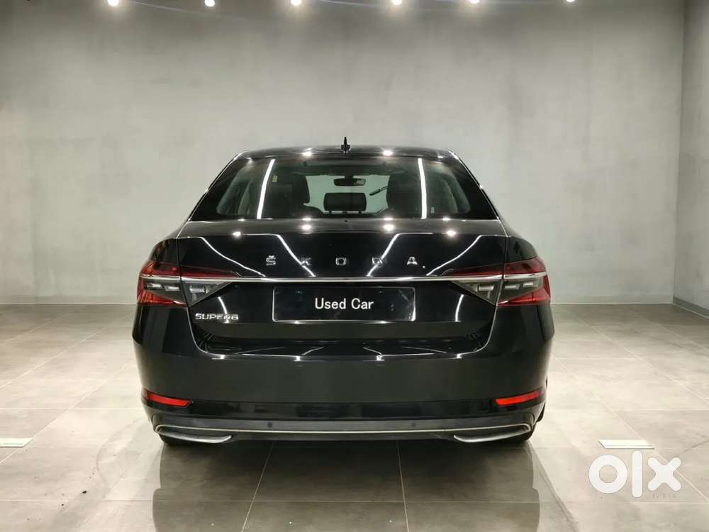 Skoda Superb 2.0 L&k Tsi At, 2021, Petrol