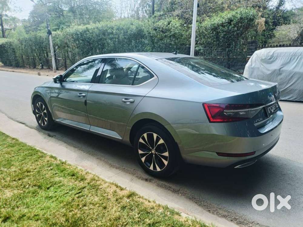 Skoda Superb 2.0 L&k Tsi At, 2021, Petrol