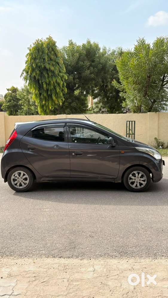 Hyundai Eon Magna Optional, 2016, Petrol