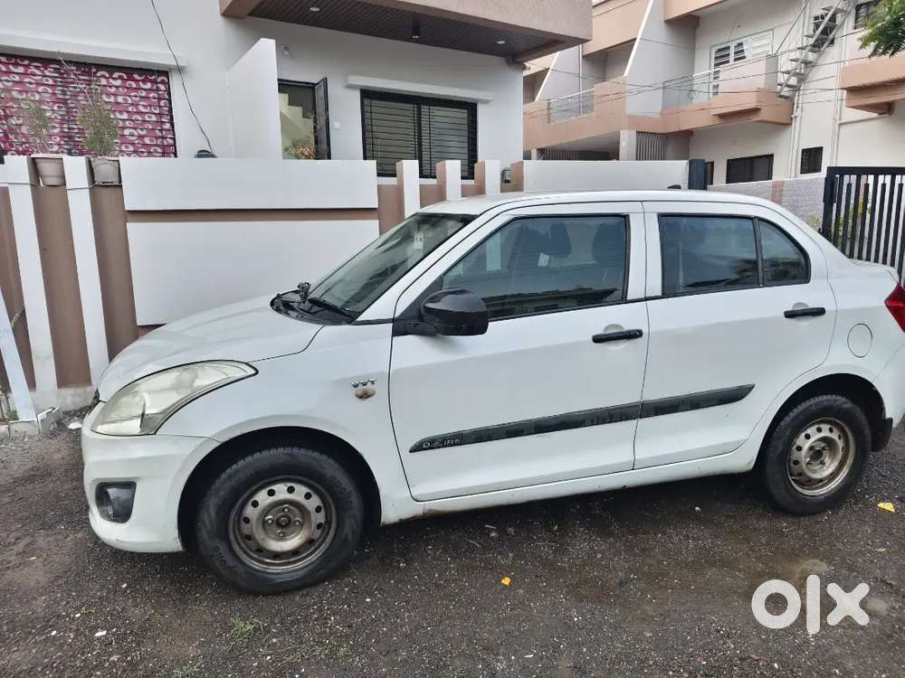 Maruti Suzuki Dzire 1.2 Vxi 2012