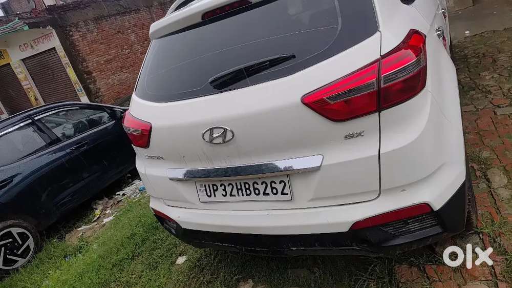 Hyundai Creta 1.6 Sx Petrol 2016/ ( 7 Seater Car Leni Hai )