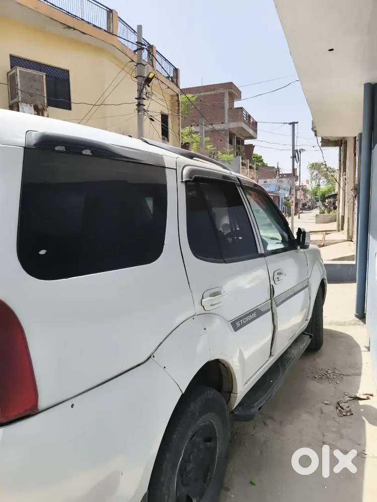 Safari Storme 2014 Model Last Price 270000