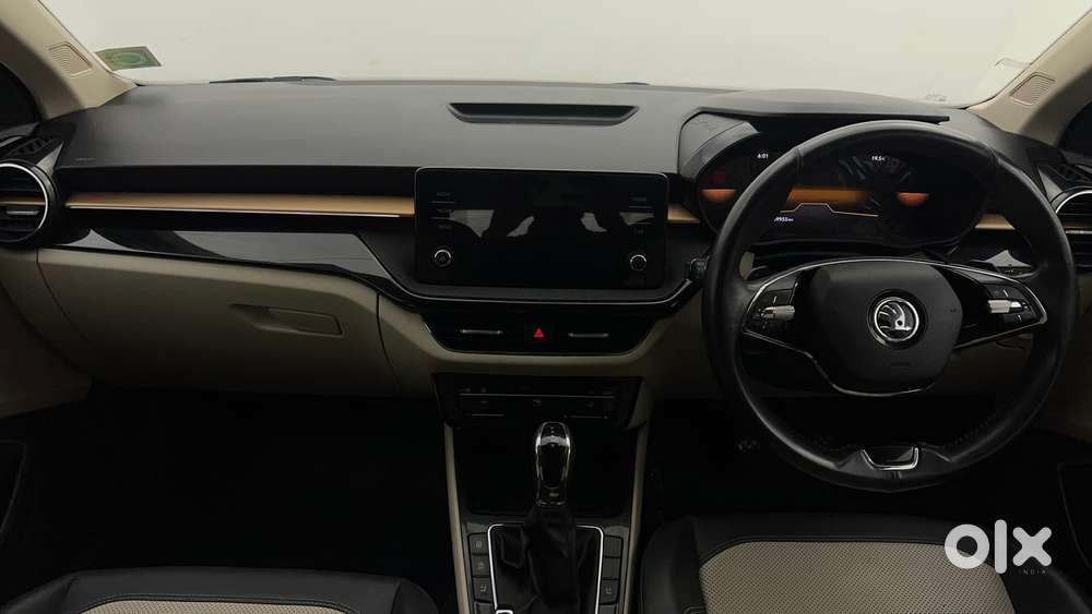Skoda Slavia Style 1.5l Tsi Dsg, 2022, Petrol