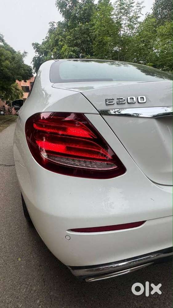 Mercedes-benz E-class Exclusive E 200, 2017, Petrol