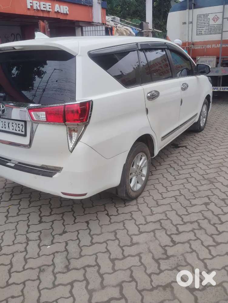 Toyota Innova Crysta G 8 Diesel 2023