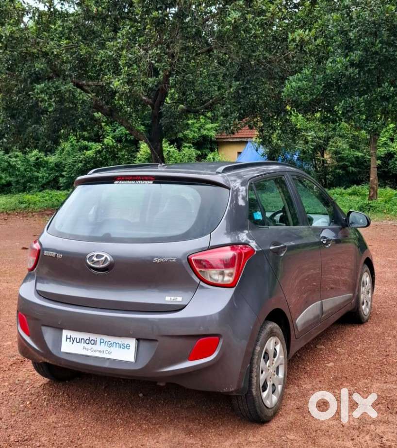 Hyundai Grand I10 Sportz, 2015, Petrol