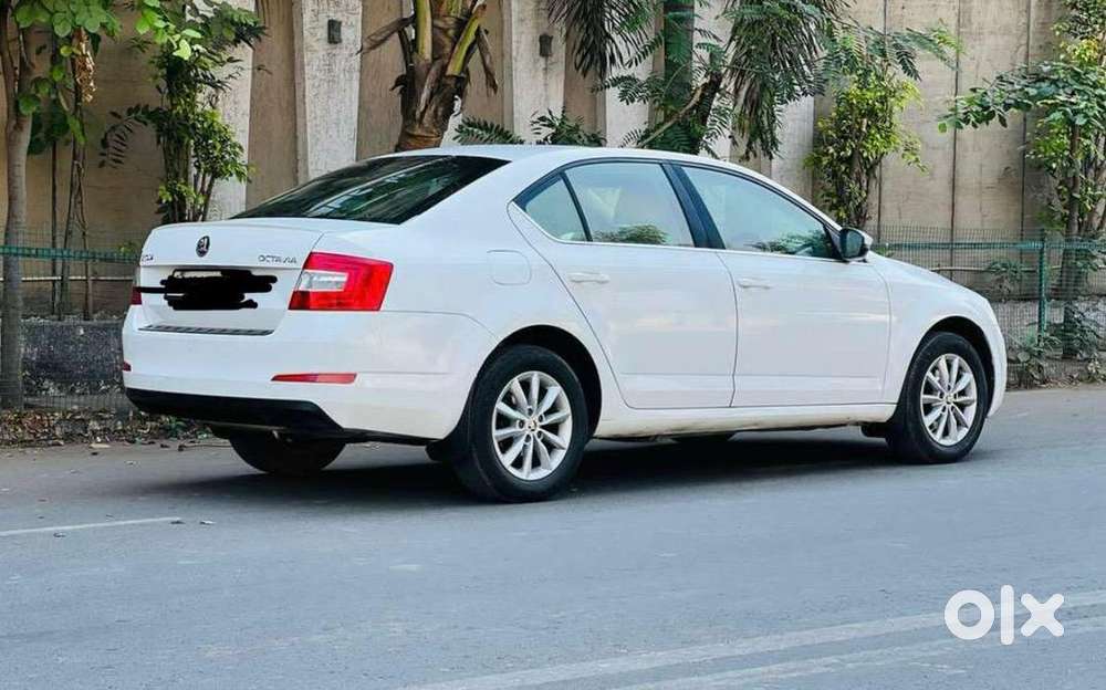 Skoda Octavia Maruti Suzuki Diesel 2014