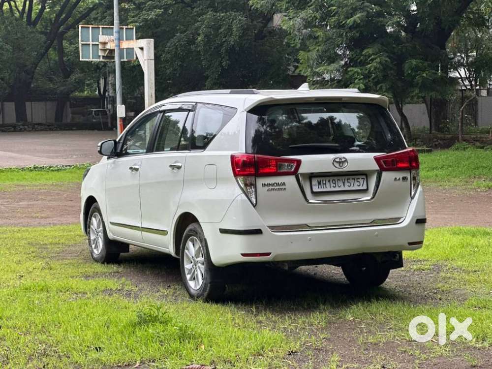 Toyota Innova Crysta 2.4 V 8 Str, 2019, Diesel