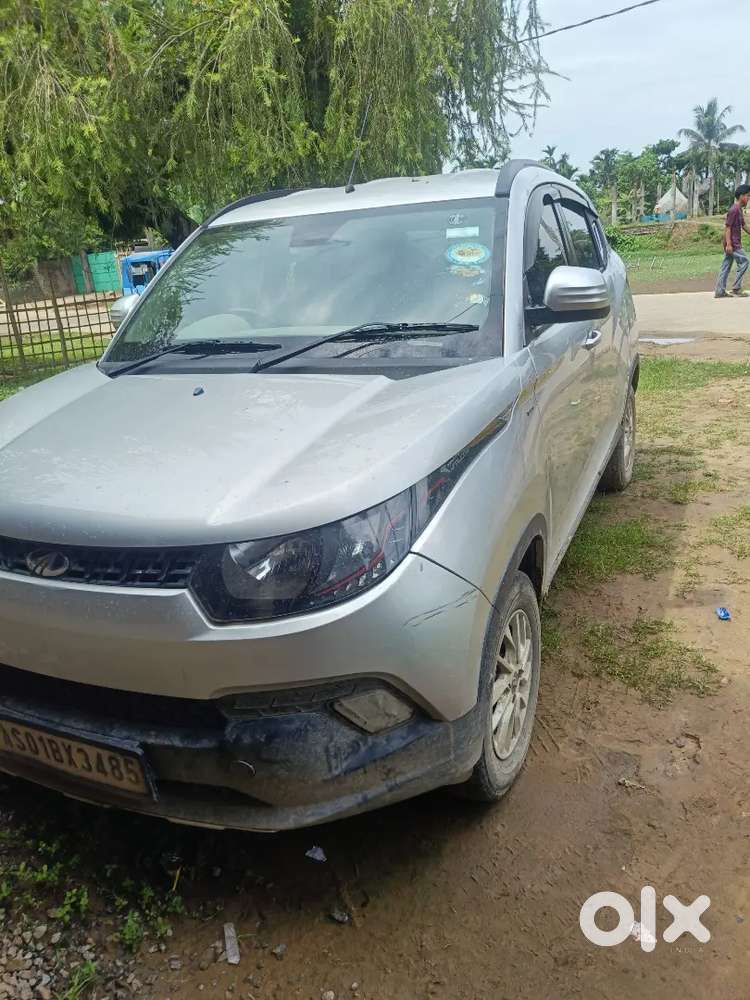 Mahindra Kuv100 Nxt 2016 Petrol 1 Km Driven
