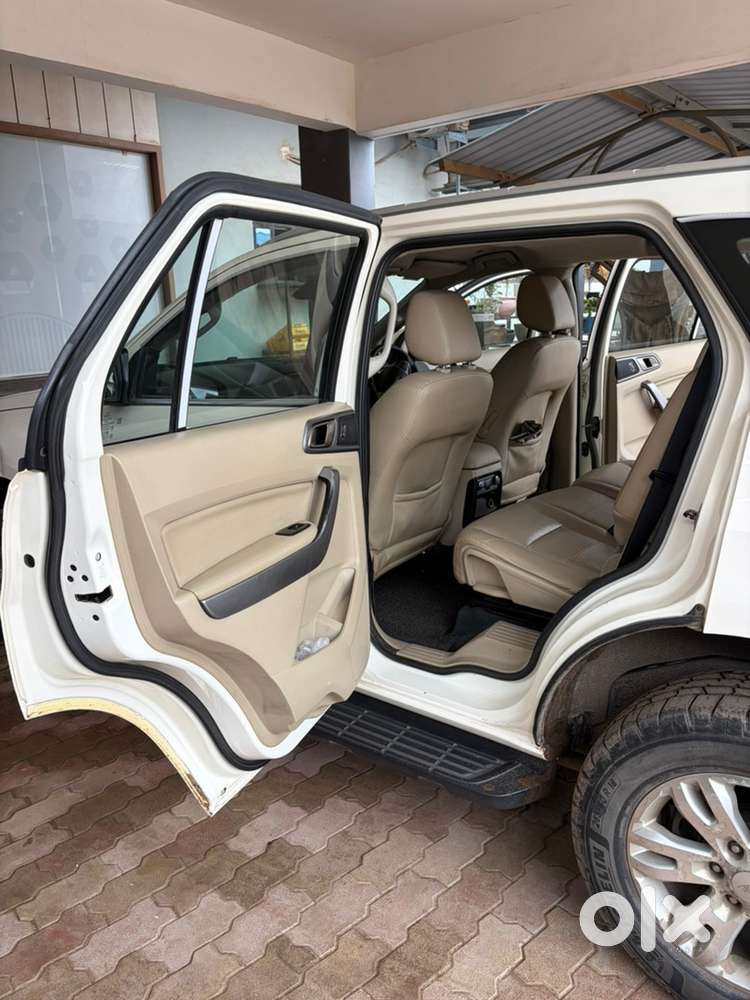 2016 Ford Endeavour Diesel