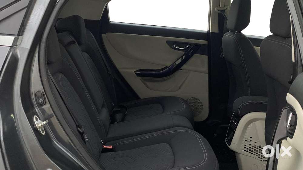 Tata Nexon 1.2 Revotron Xza Plus, 2022, Petrol