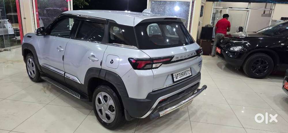 Maruti Suzuki Brezza 1.5 Vxi Smart Hybrid, 2022, Petrol