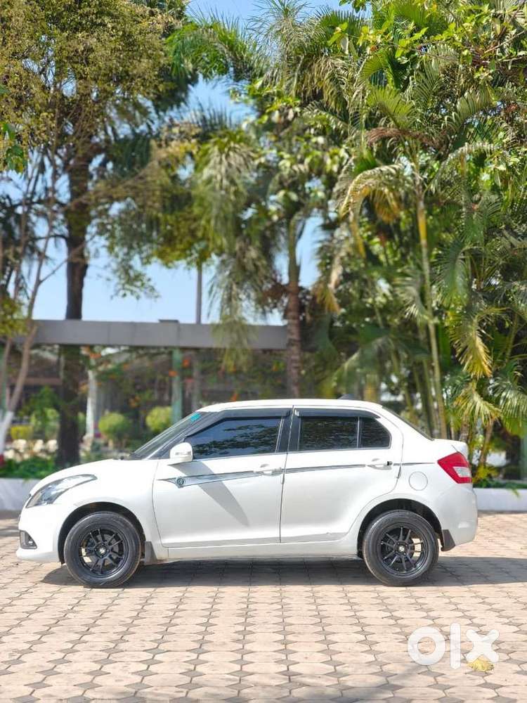Maruti Suzuki Dzire 2015 Petrol 87000 Km Driven