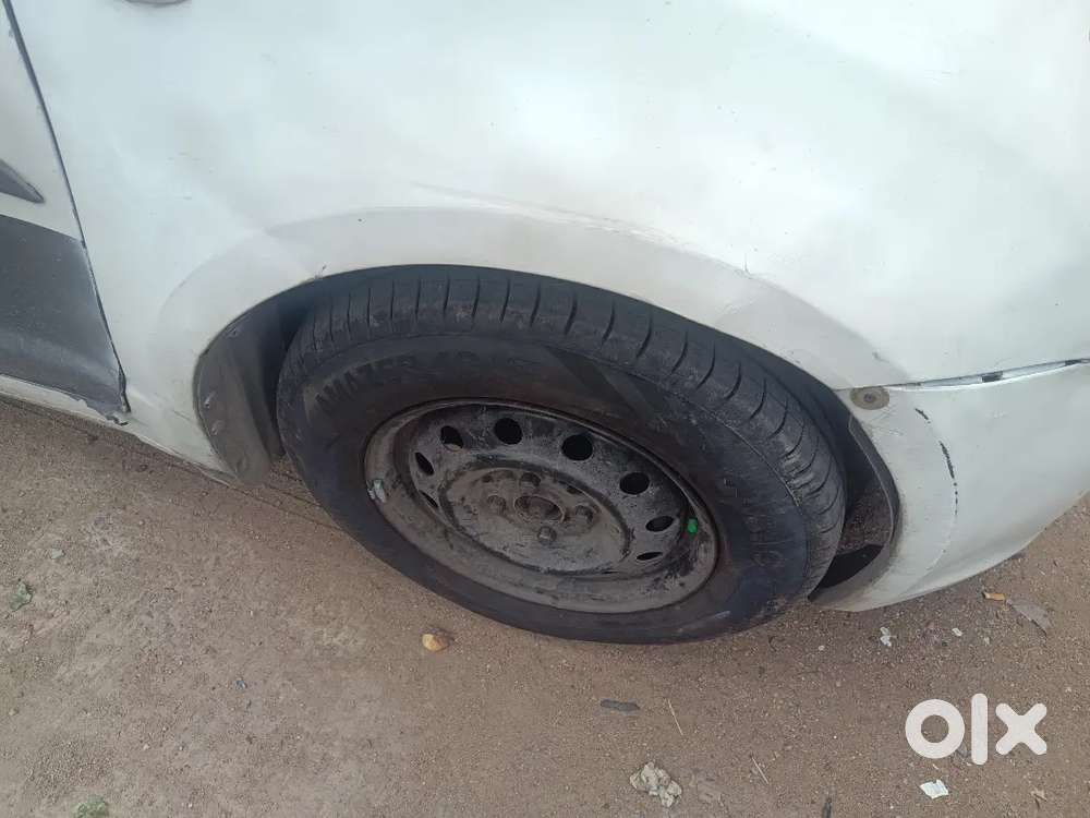 Maruti Dzire Tour 2015