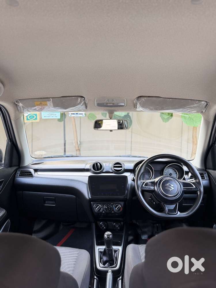 Maruti Suzuki Swift Vxi Optional, 2023, Petrol