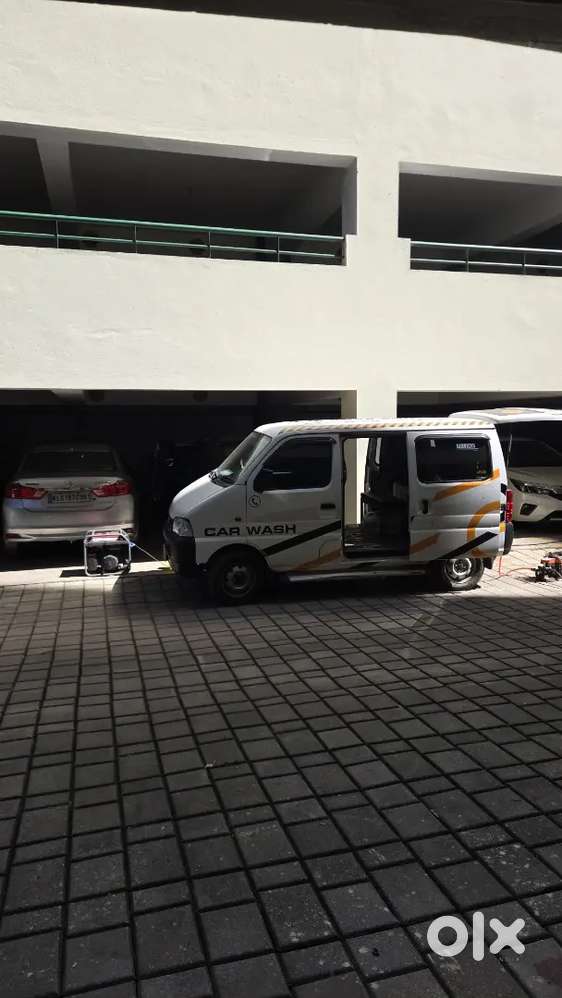 Mobile carwash driver,will teach washing