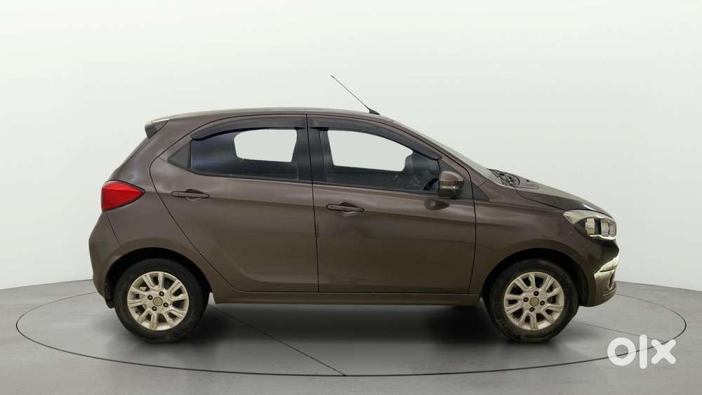 Tata Tiago 1.2 Revotron Xz, 2017, Petrol