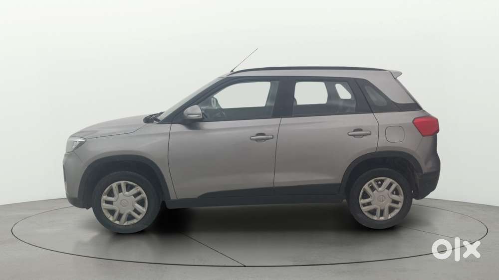 Maruti Suzuki Vitara Brezza 1.5 Vxi At, 2021, Petrol
