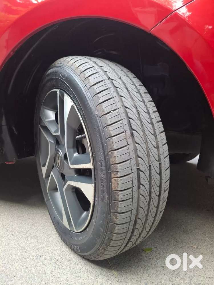 Tata Tigor Xza, 2019, Petrol