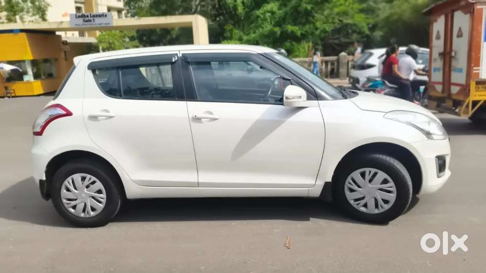 Maruti Suzuki Swift Vxi, 2016, Petrol