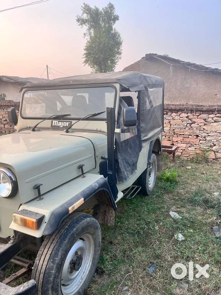 Mahindra Diesel Car 2001