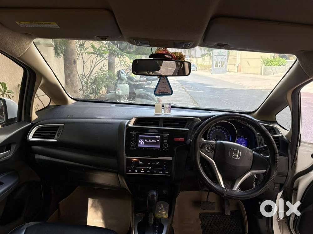 Honda Jazz 2015 Petrol Well Maintained
