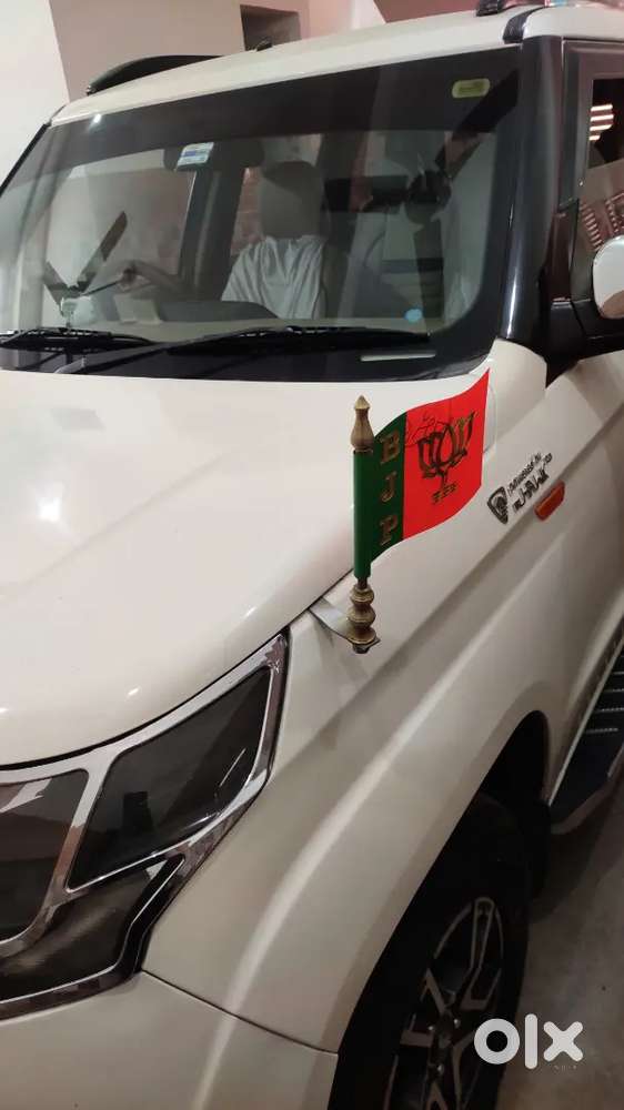 Mahindra Tuv 300 2020